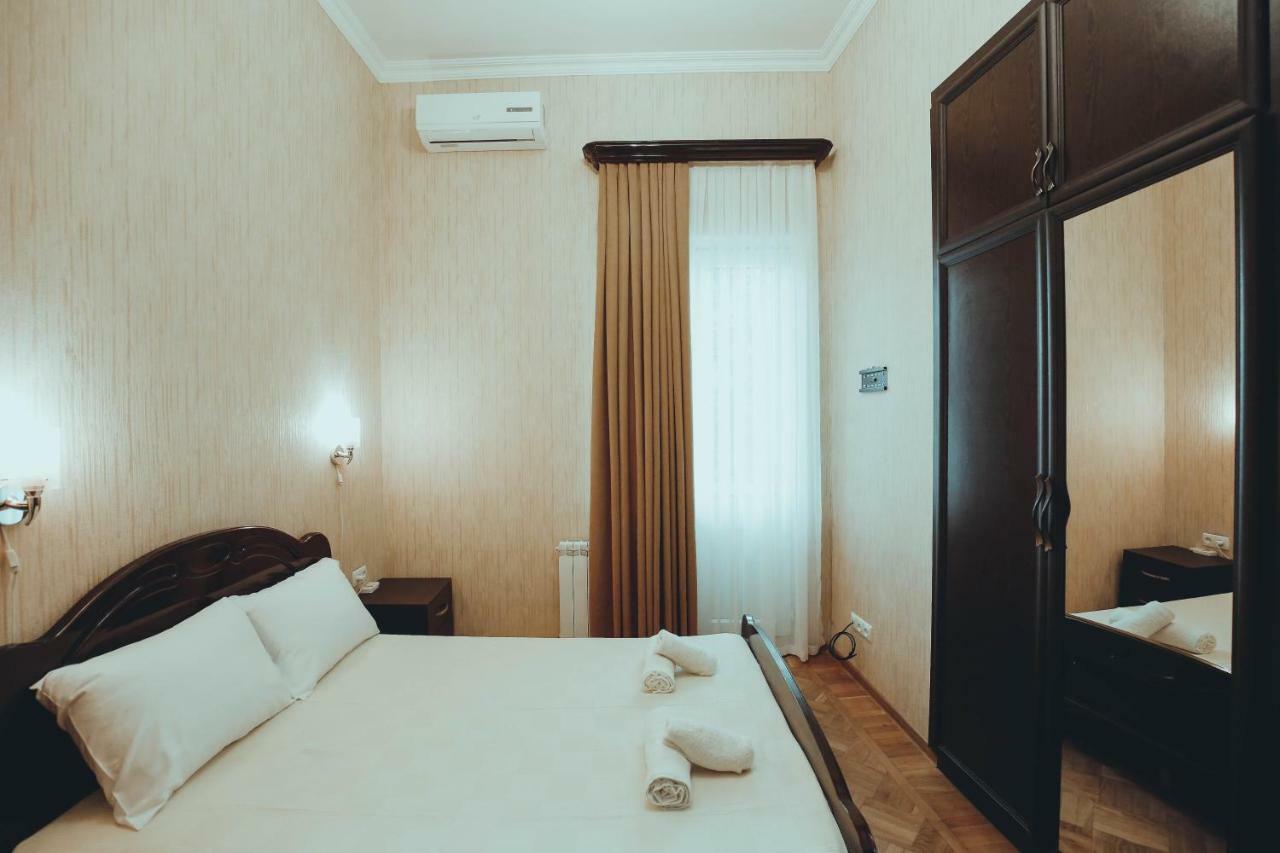 Anseza Hotel Kʼutʼaisi Exterior foto